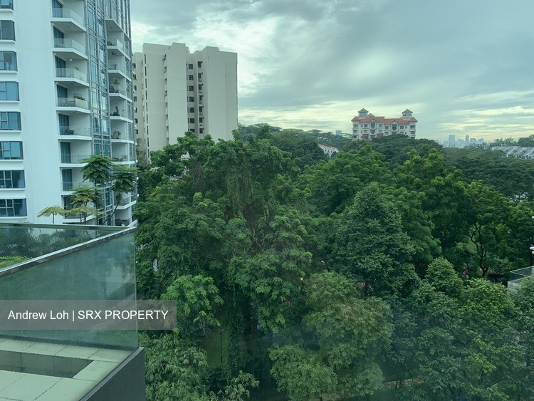Duet (D10), Condominium #189676392